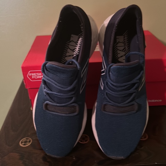 New Balance for Men - Picture 4 of 5